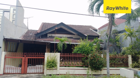 Rumah di Bendul Merisi Selatan,Surabaya