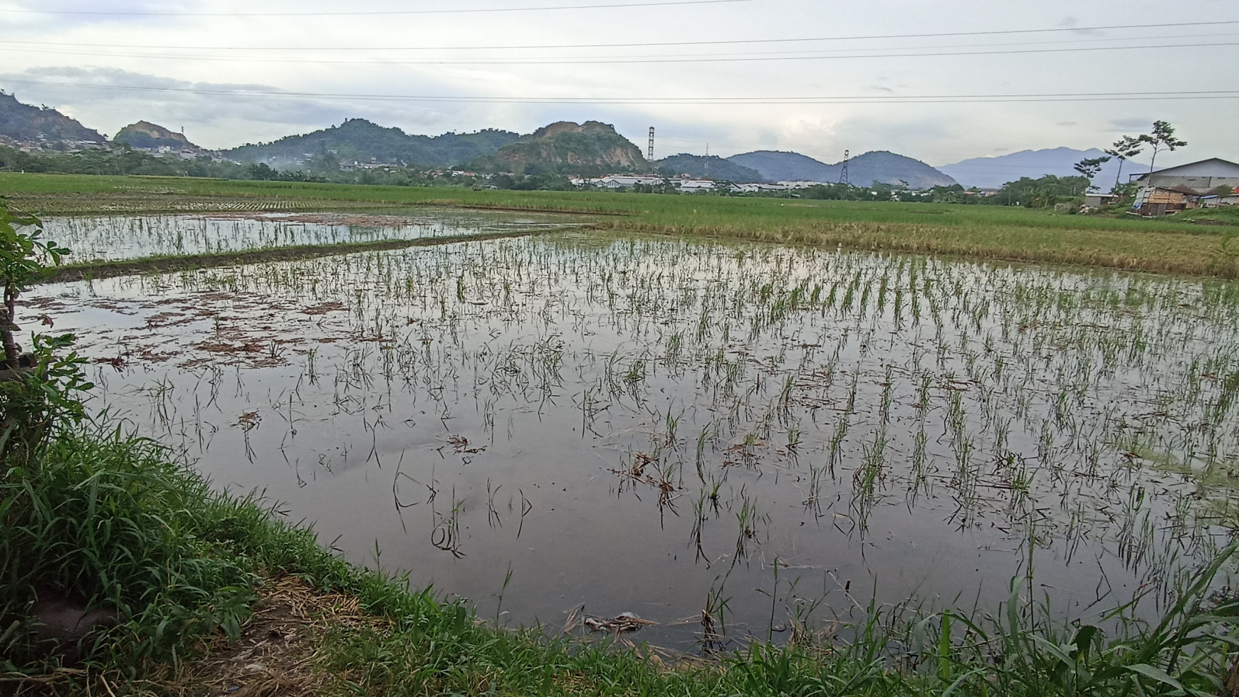 Tanah Srategis Siap Bangun di jl Raya Nanjung