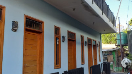 RUMAH KOST 2LANTAI SAYAP SOEKARNO HATTA