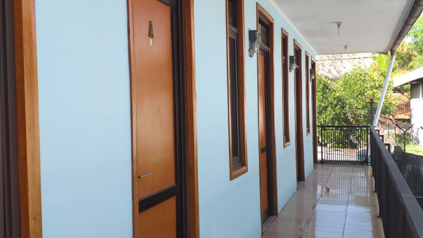 RUMAH KOST 2LANTAI SAYAP SOEKARNO HATTA