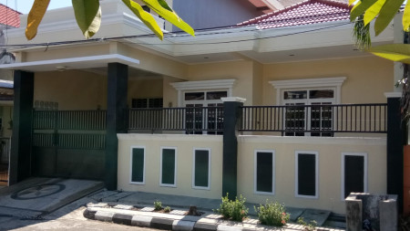 Jual rumah Sutorejo Prima Selatan