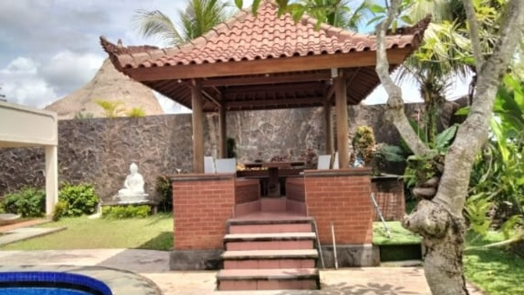 Dijual Villa Ubud terdapat 3 Bangunan Rumah @Villa Casa Dhyana, Gianyar, Bali