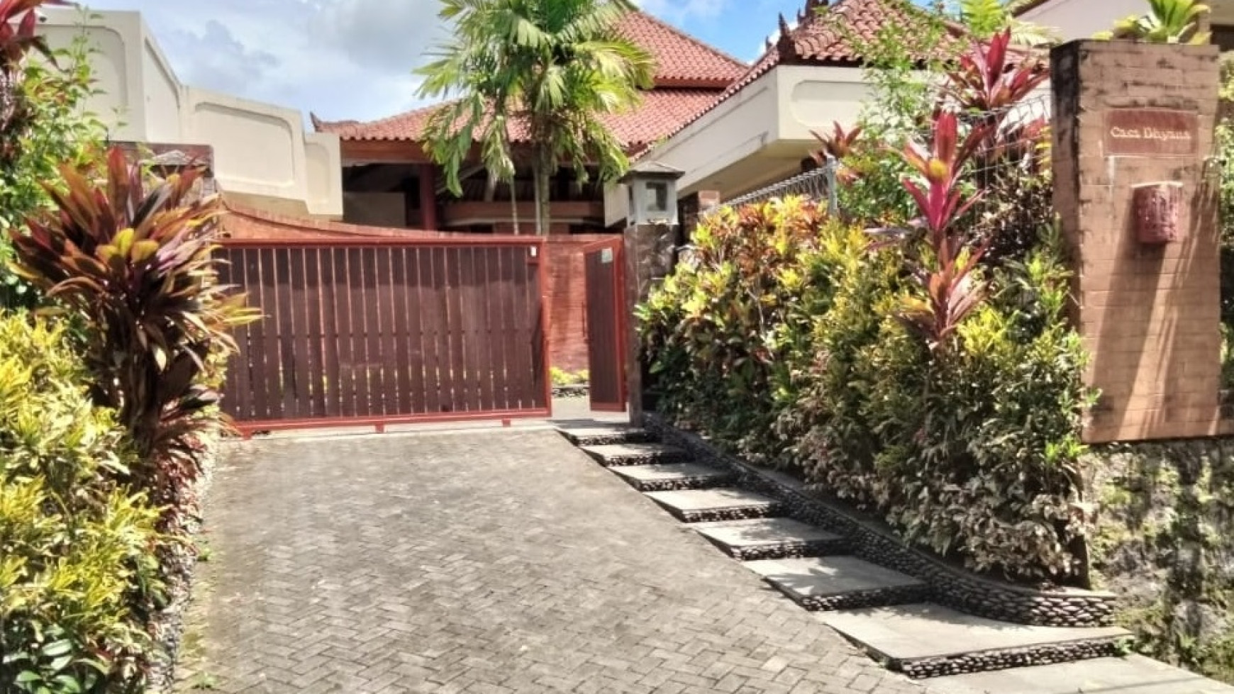 Dijual Villa Ubud terdapat 3 Bangunan Rumah @Villa Casa Dhyana, Gianyar, Bali