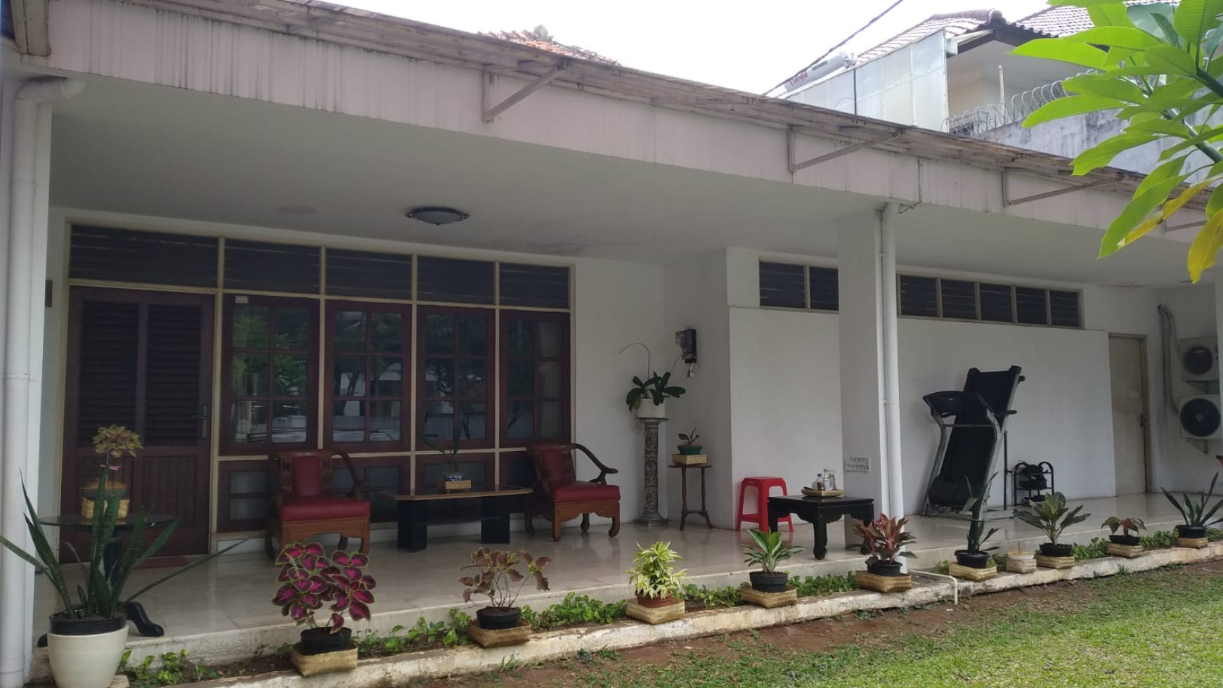 Rumah Lokasi Strategis di Darmawangsa, Kebayoran Baru, Jakarta Selatan 