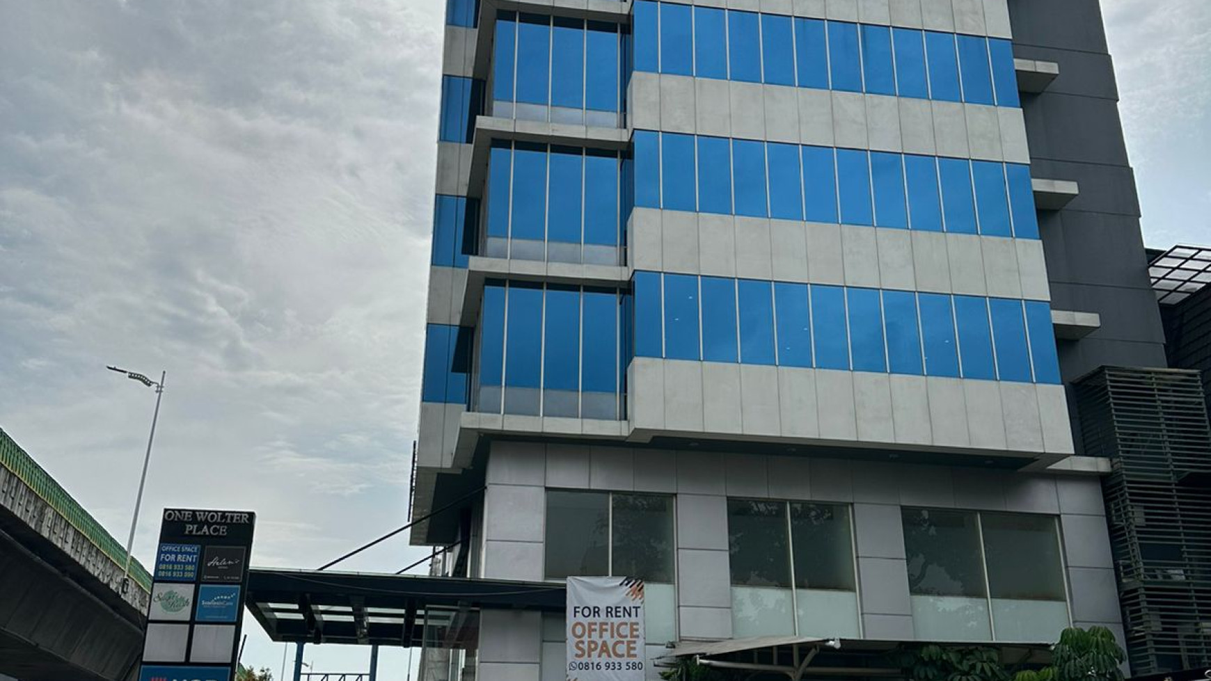 Dijual Gedung Perkantoran Siap Pakai " ONE WOLTER PLACE BUILDING " Kebayoran Baru Jakarta Selatan 