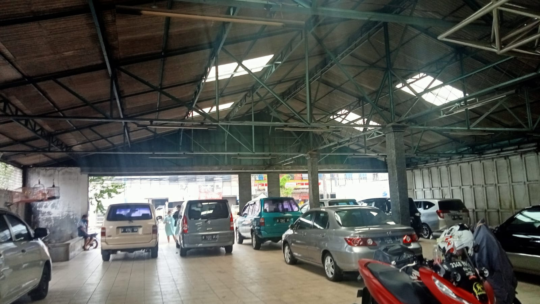 Disewakan Lahan ex Gudang Kebayoran Lama 