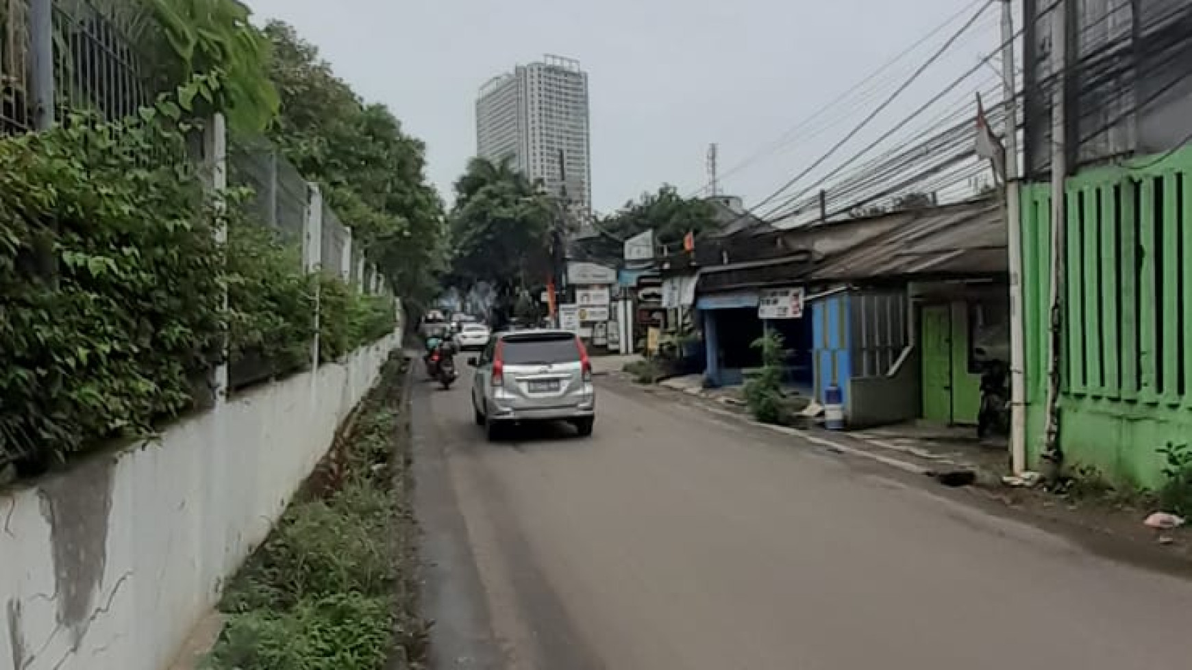 Disewakan Gudang Lokasi Strategis @Pondok Aren