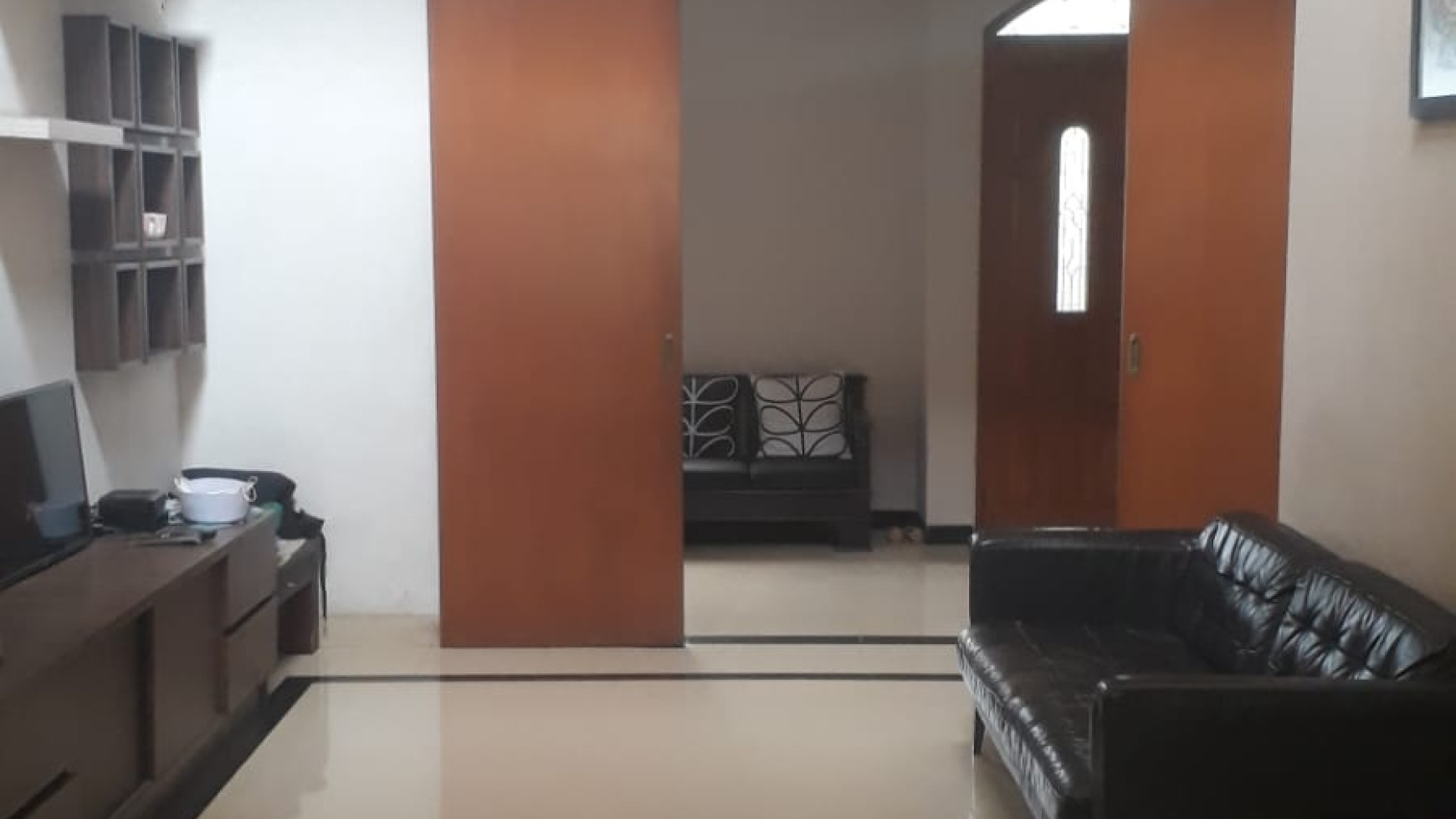 Rumah Siap Huni Lokasi Strategis @Kavling DKI, Meruya Selatan