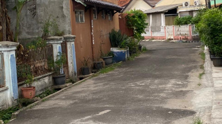 Dijual Kostan di PJMI Bintaro 