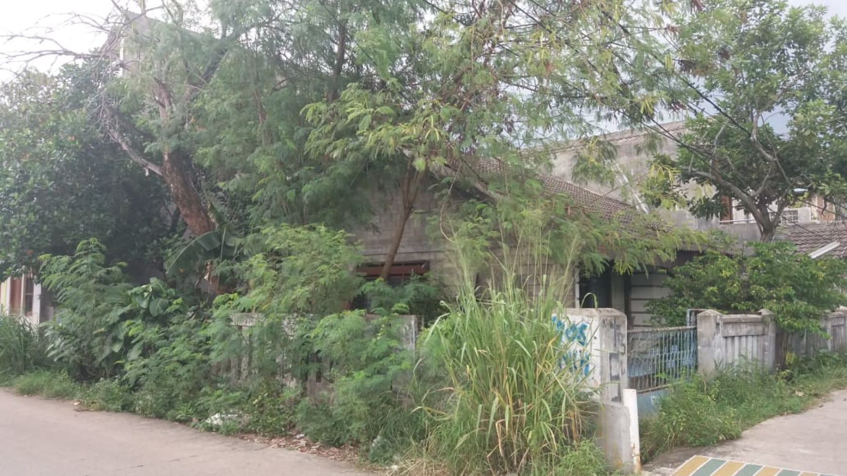 Rumah dalam Komplek di Pondok Aren