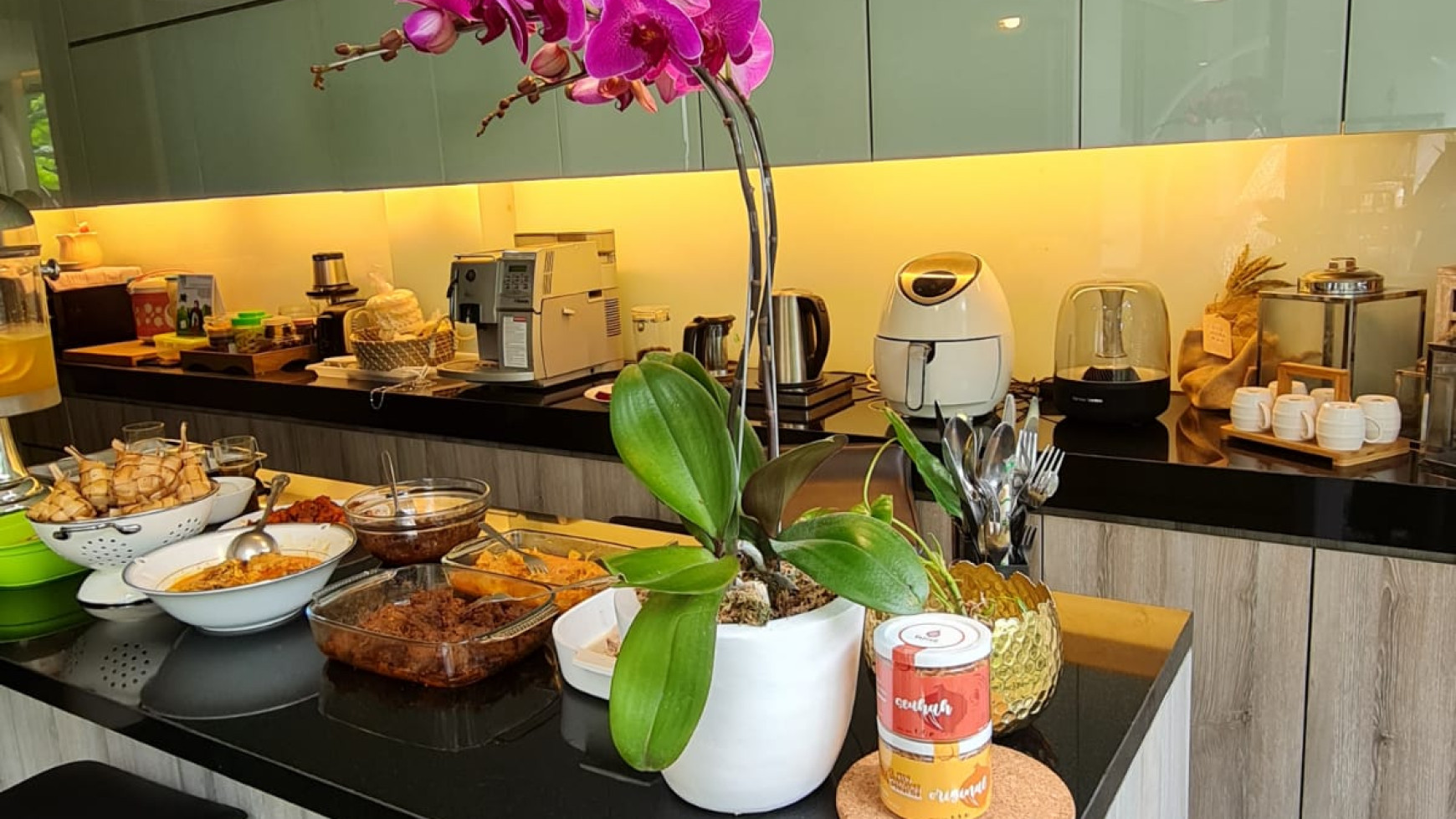 Rumah Mewah Siap Huni dan Kondisi Cantik Terawat @Shizen Residence, Pondok Aren