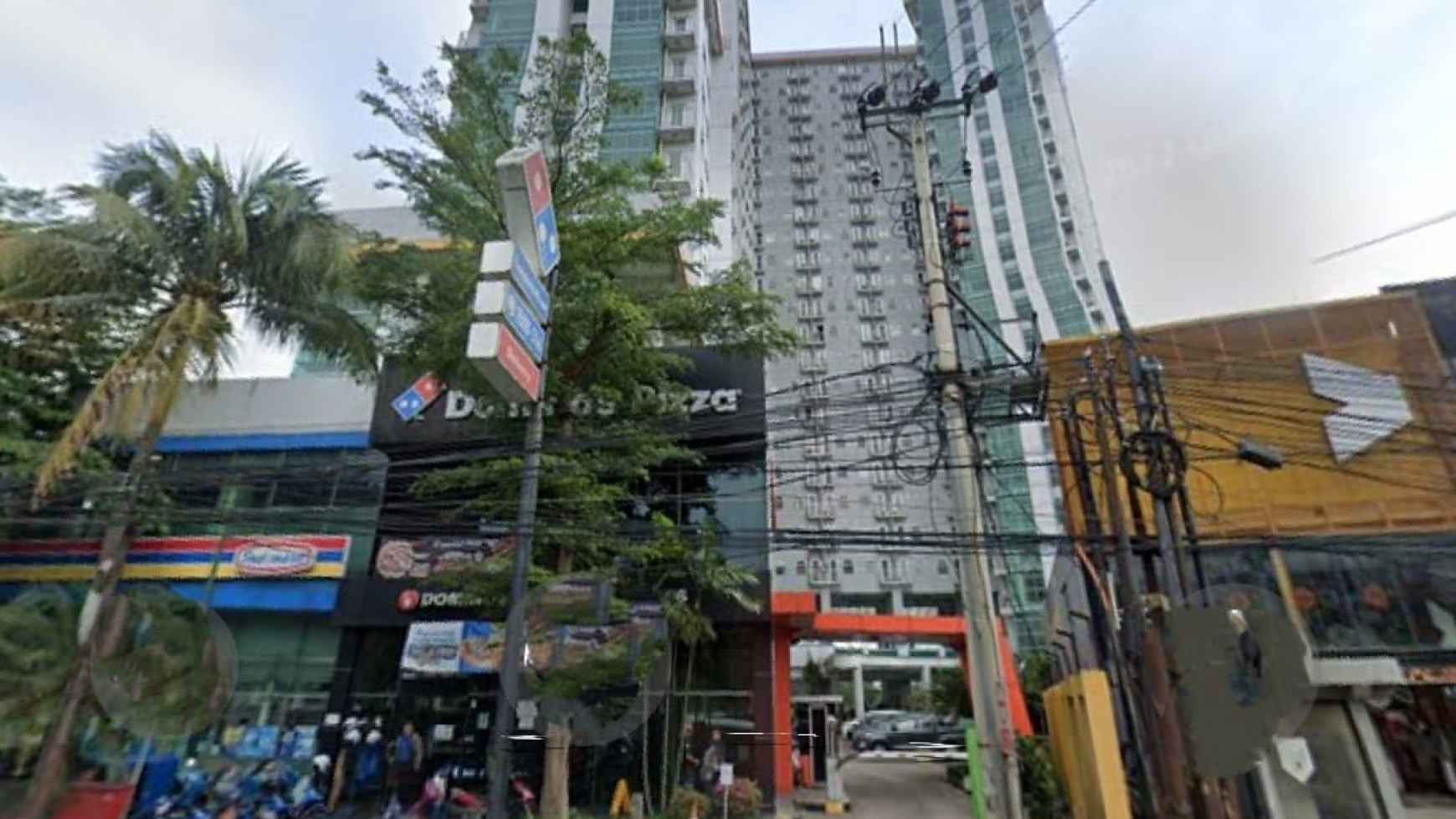 1 UNIT APARTEMEN DI JL RAYA JATINANGOR SUMEDANG JAWA BARAT