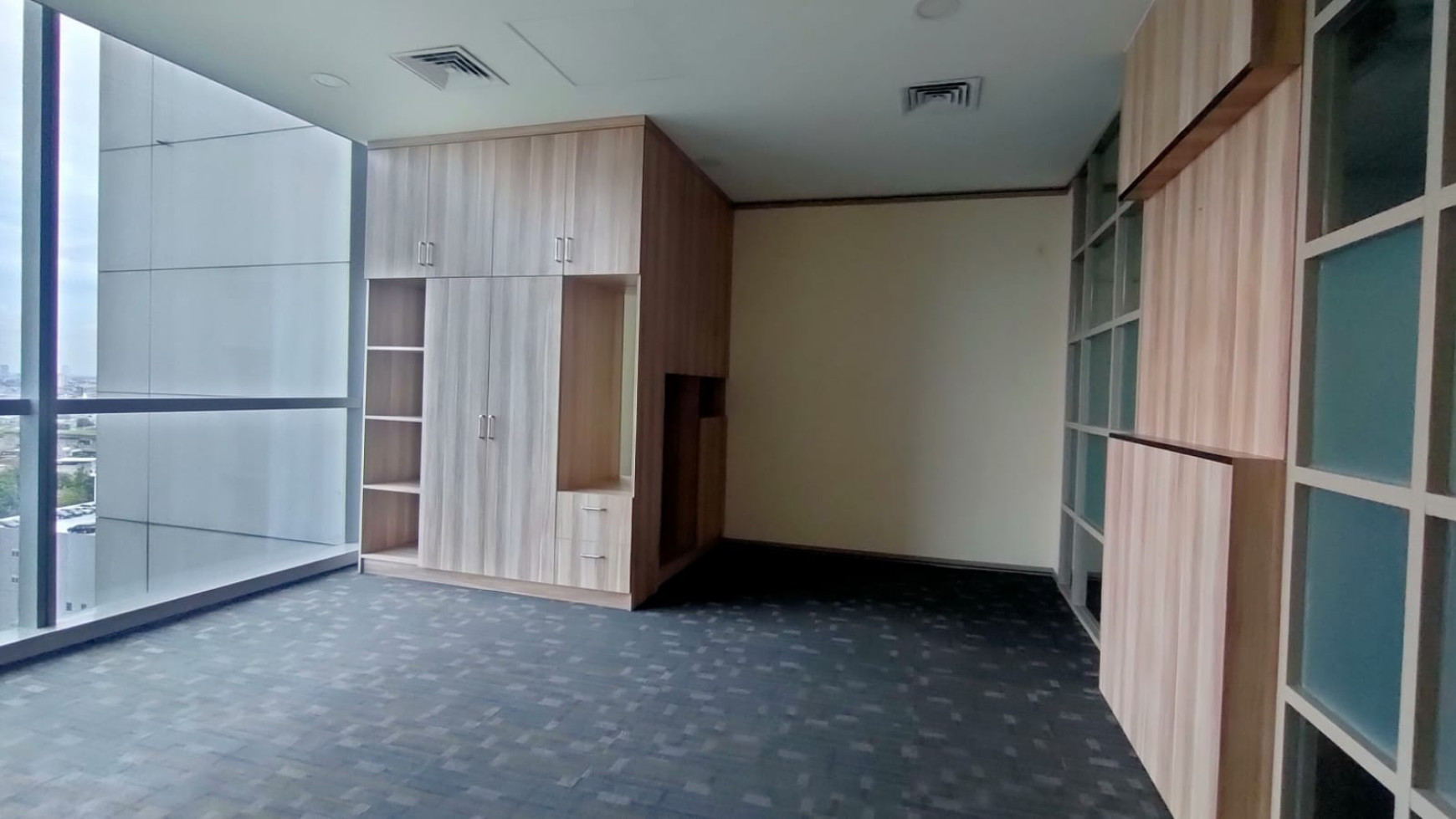 Office Space di Jakarta Selatan