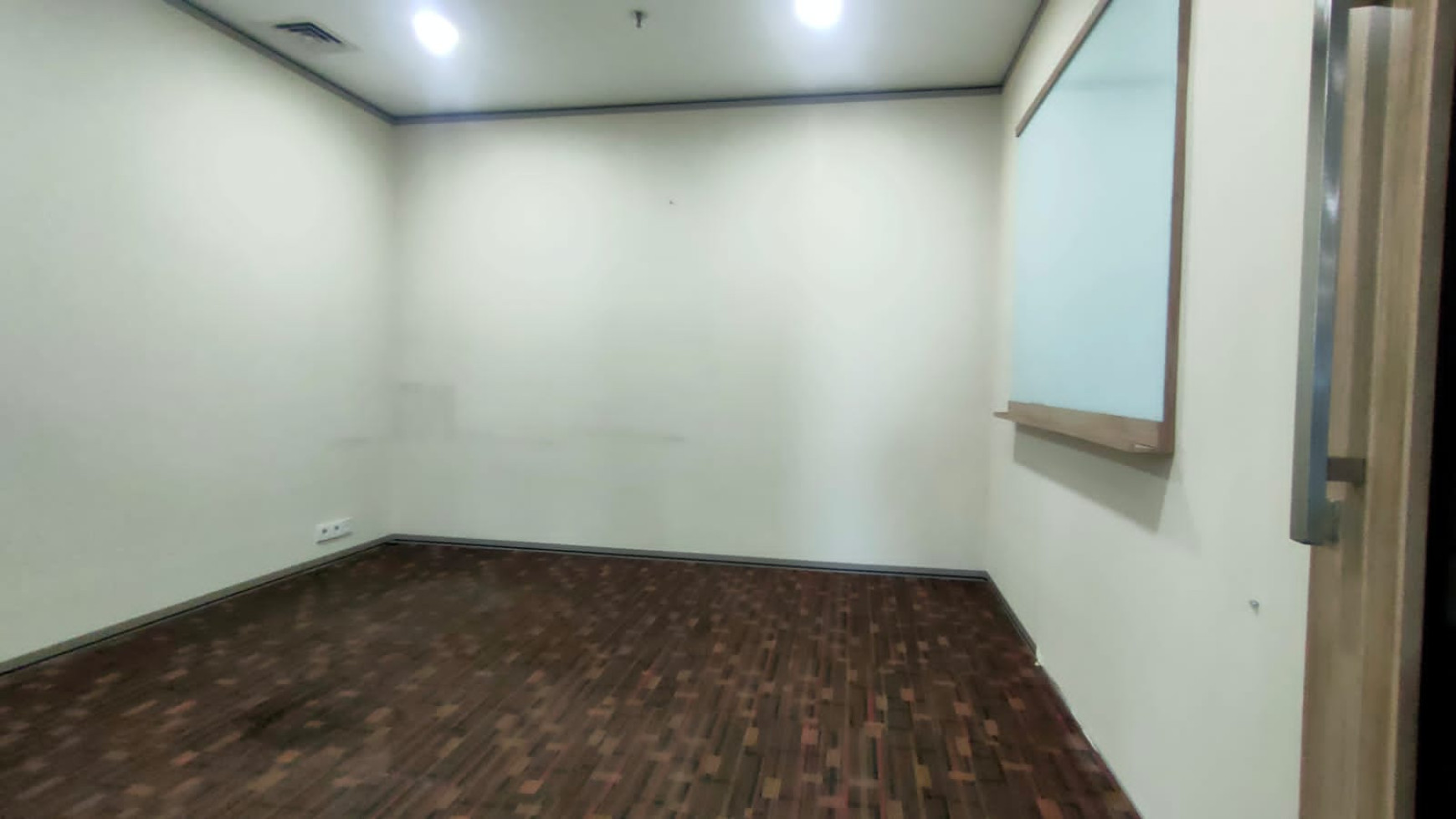 Office Space di Jakarta Selatan