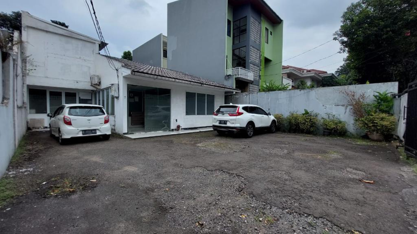 Dijual Rumah Kantor  di Daerah Cilandak