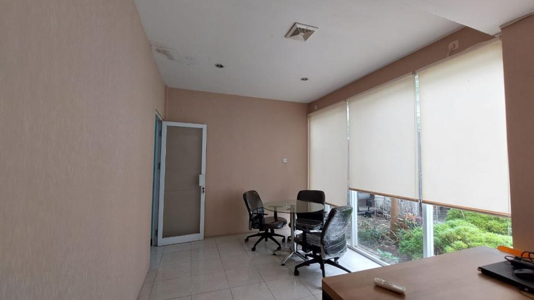 Dijual Rumah Kantor  di Daerah Cilandak