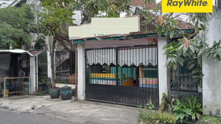 Rumah di Granting Baru Tengah,Simokerto,Surabaya