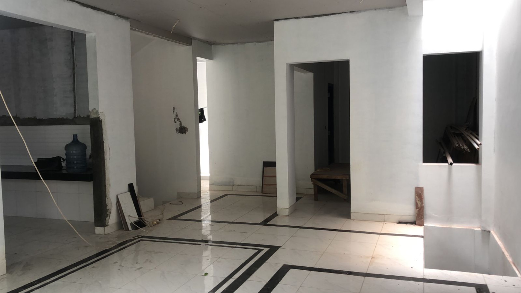 Dijual Rumah Baru Modern Minimalis di Pondoh Indah