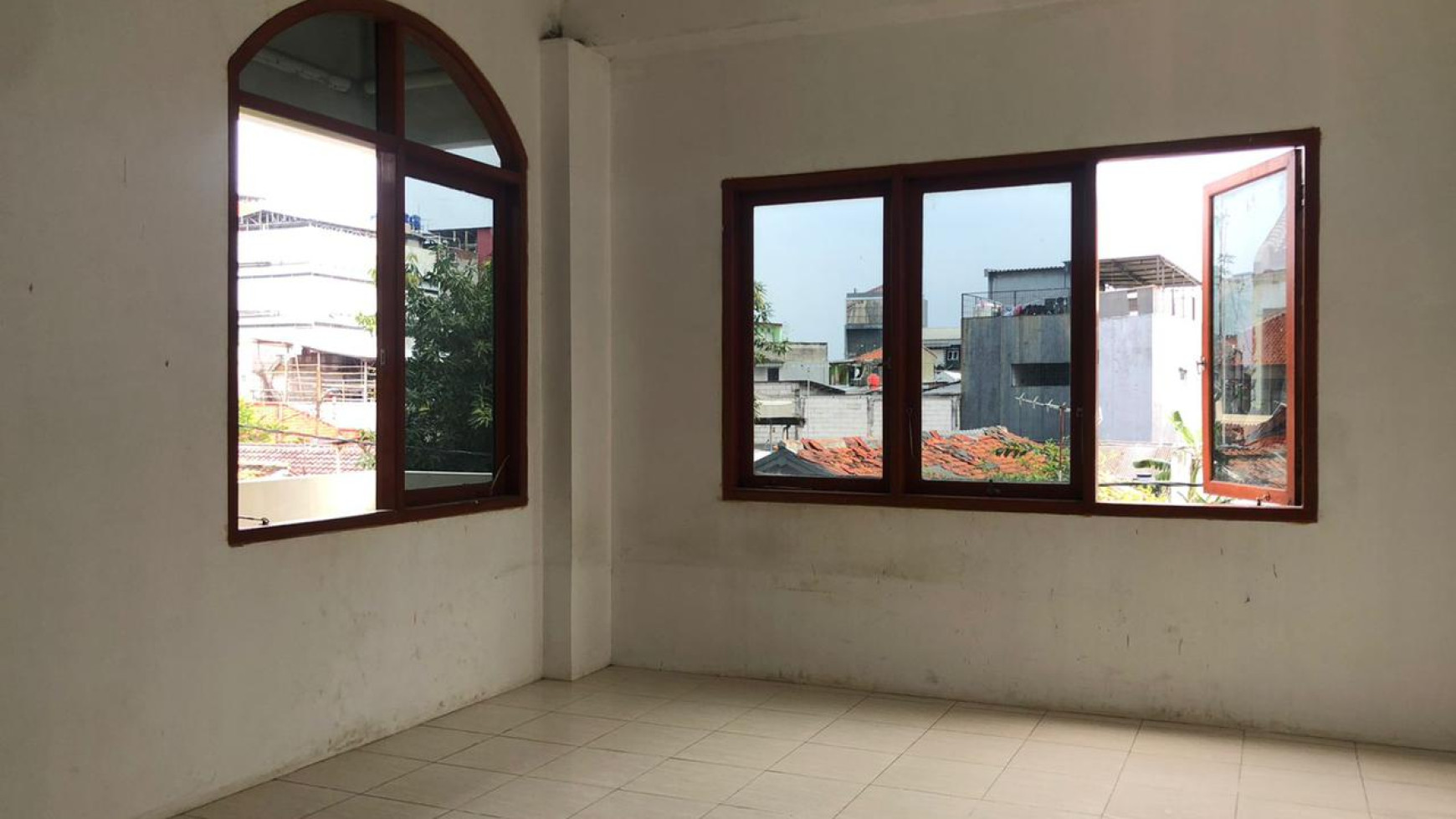 Mini Building cocok untuk tempat usaha di Kalibaru Timur Kemayoran Jakarta Pusat