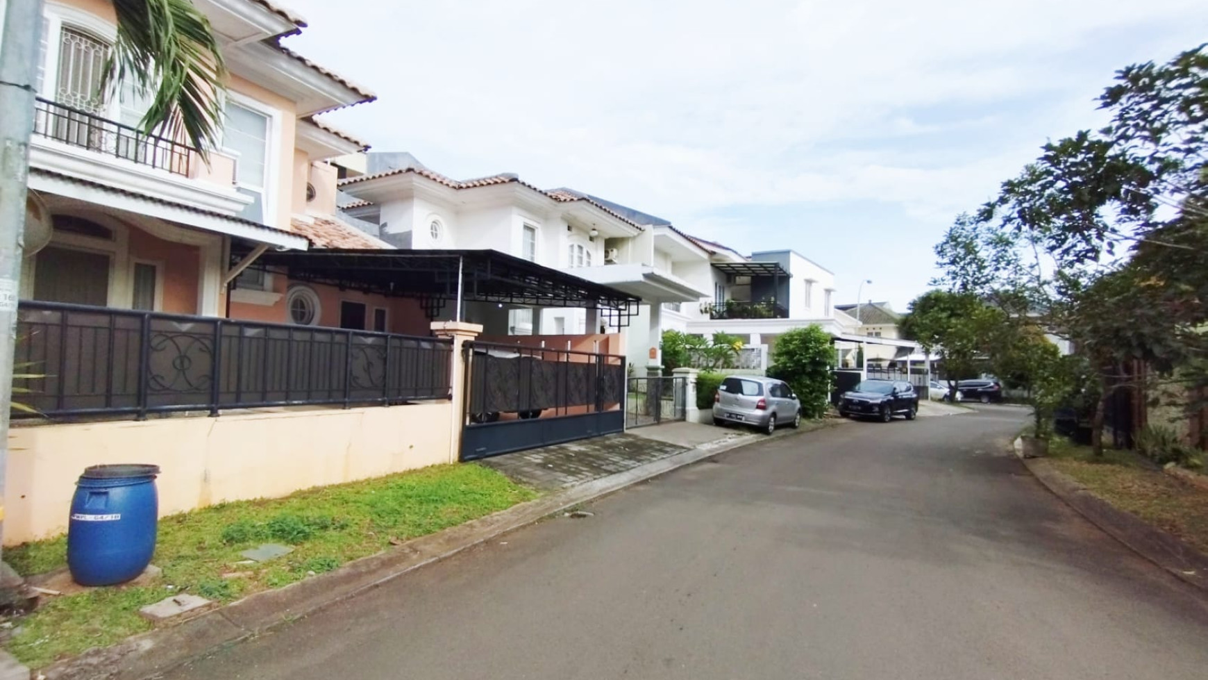 dijual rumah bu, murah, nego sampai deal, pembayaran bisa kpr, shm, strategis, siap huni, puspita loka bsd city tangerang banten