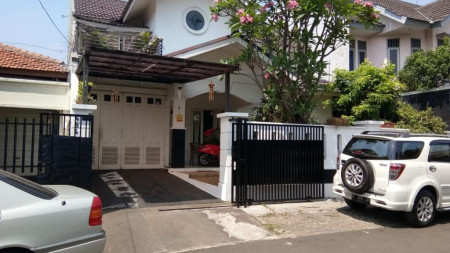 dijual rumah shm pembayaran bisa kpr, strategis, murah, harga nego, siap huni, mega cinere depok jawa barat jalan belawan