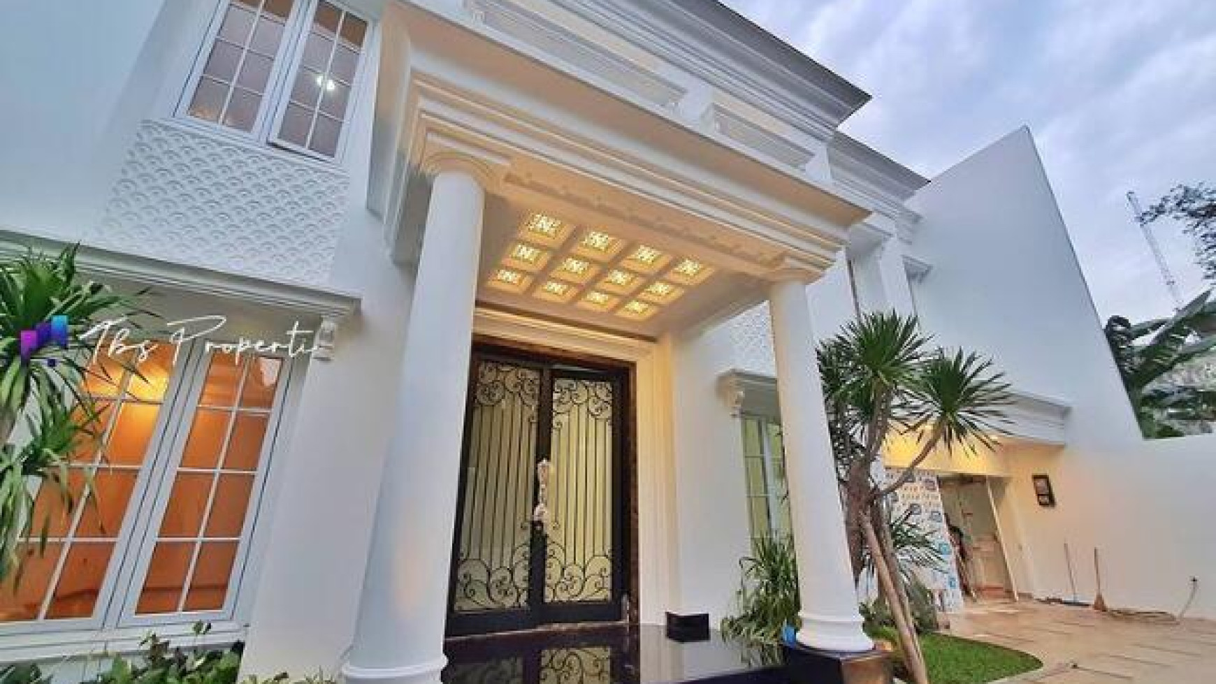 JUAL RUMAH MEWAH PONDOK INDAH