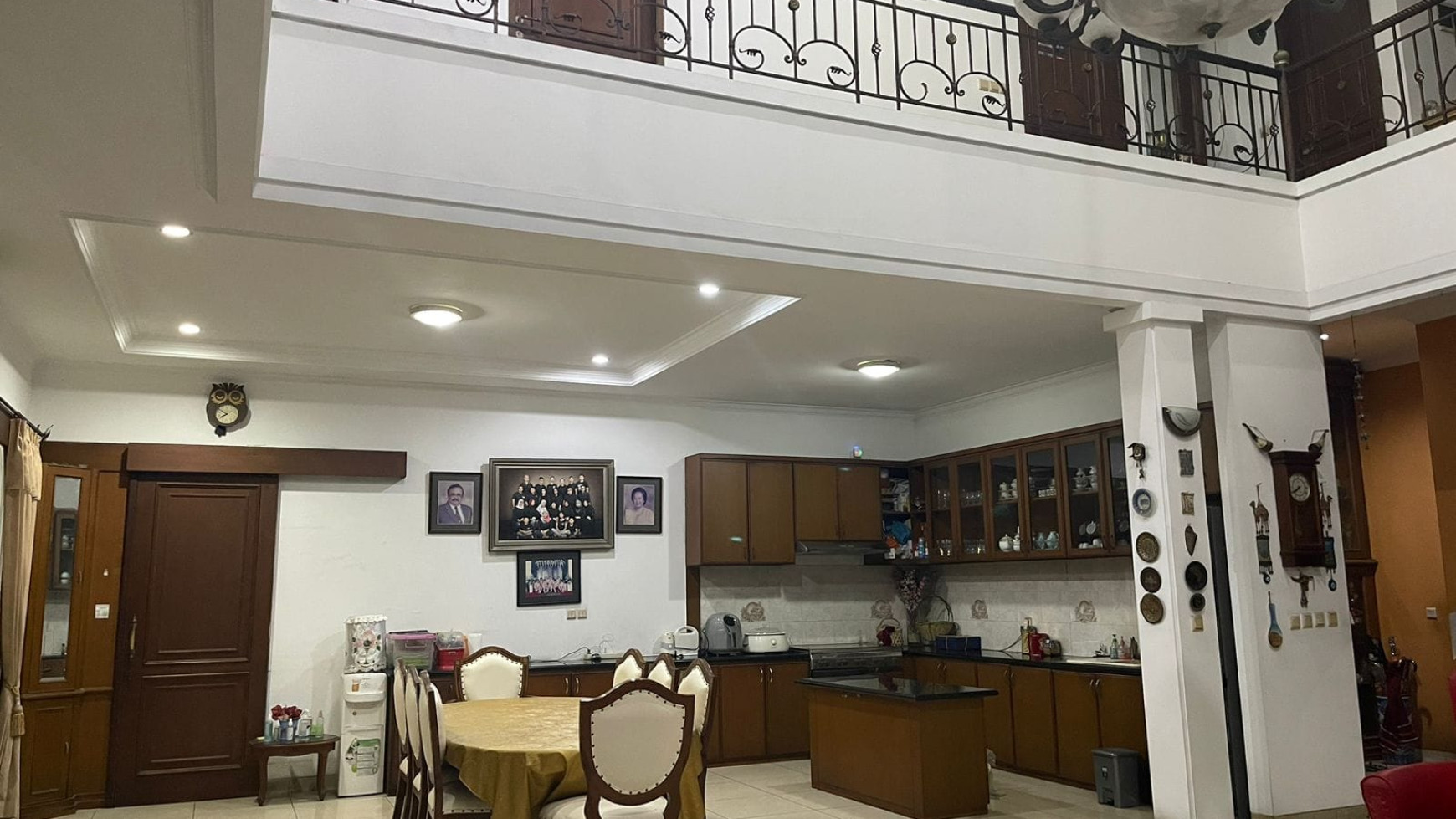 Rumah Cantik di Batununggal Elok