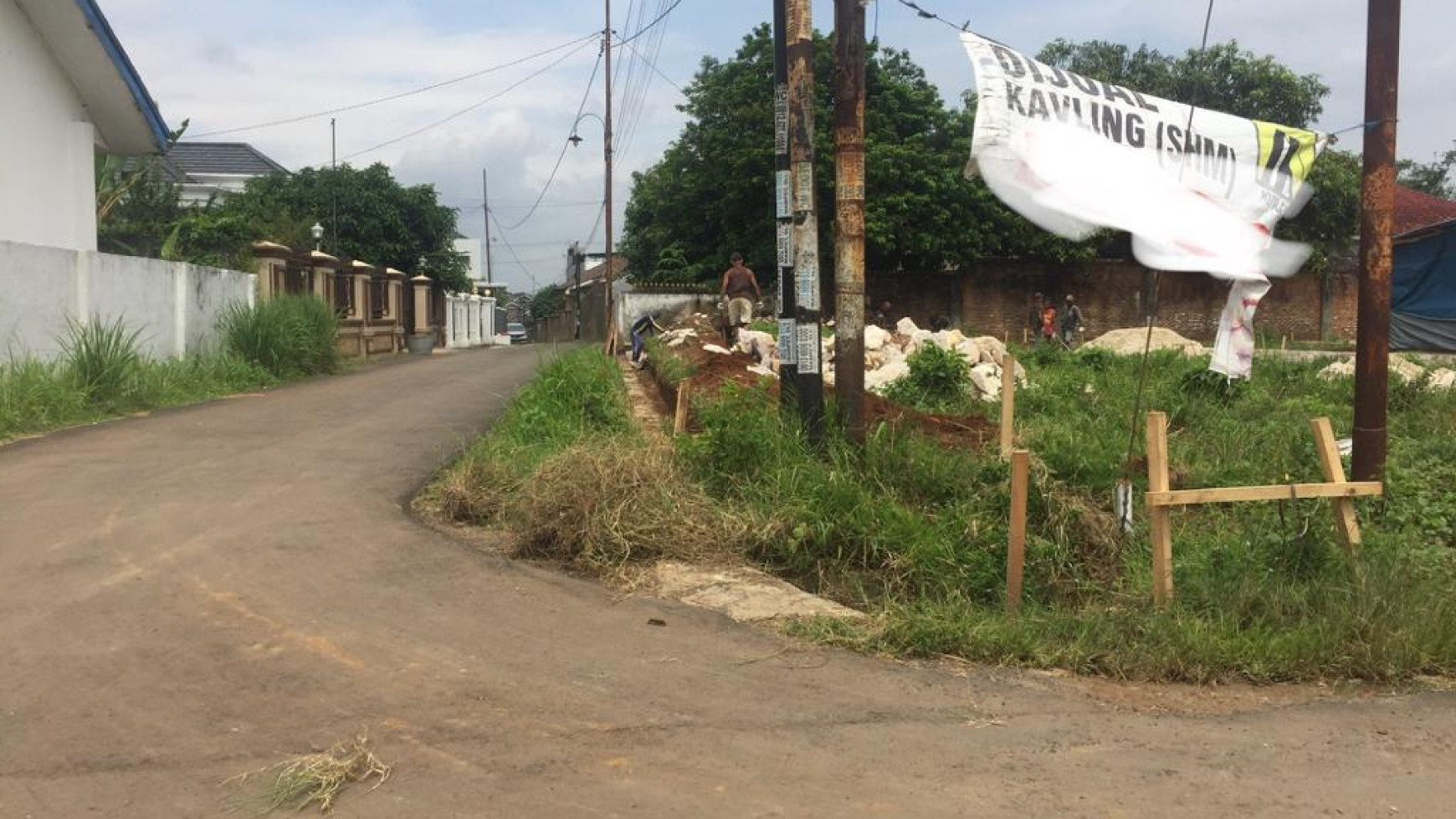 Tanah murah ( kavling ) di jalan Pulau Damar Waykandis Tanjungsenang Bandarlampung