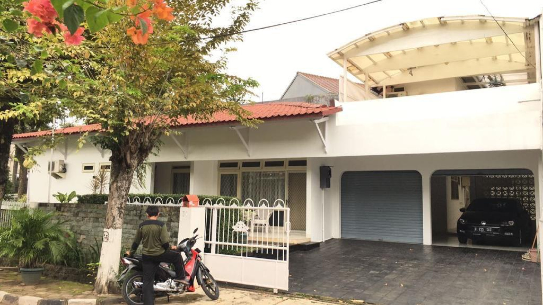 dijual rumah area mampang prapatan loka indah jakarta selatan, strategis, siap huni