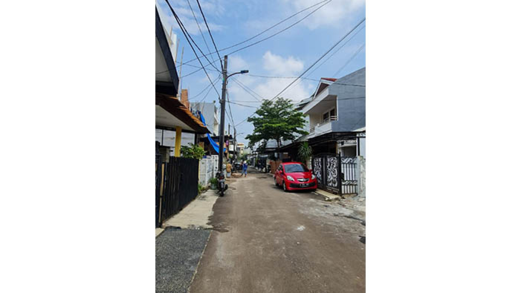 Rumah Janur Kuning, Kelapa Gading Luas 6x17m2