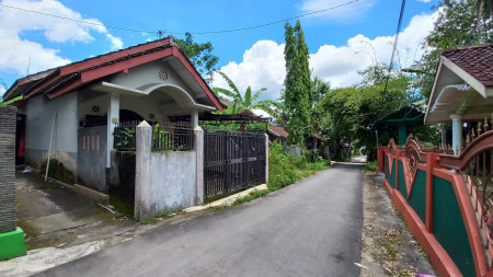 Rumah Tinggal Dekat Kampus UII Ngaglik Sleman