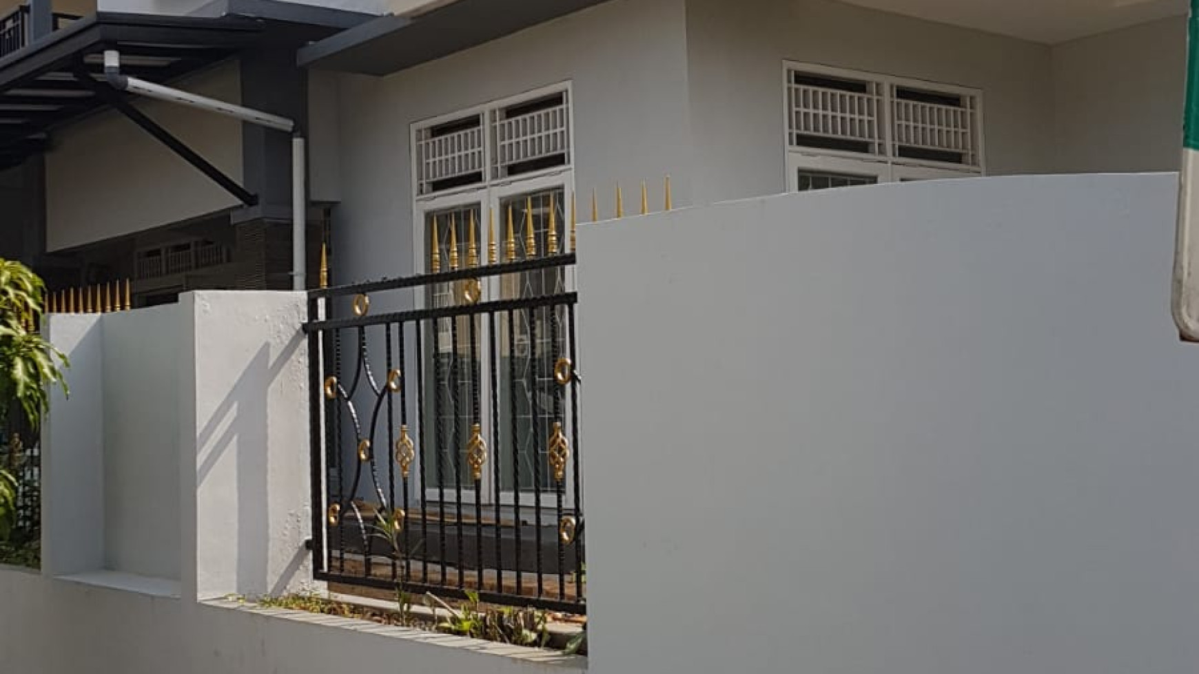 Rumah 2 Lantai di Bintaro sektor 9.