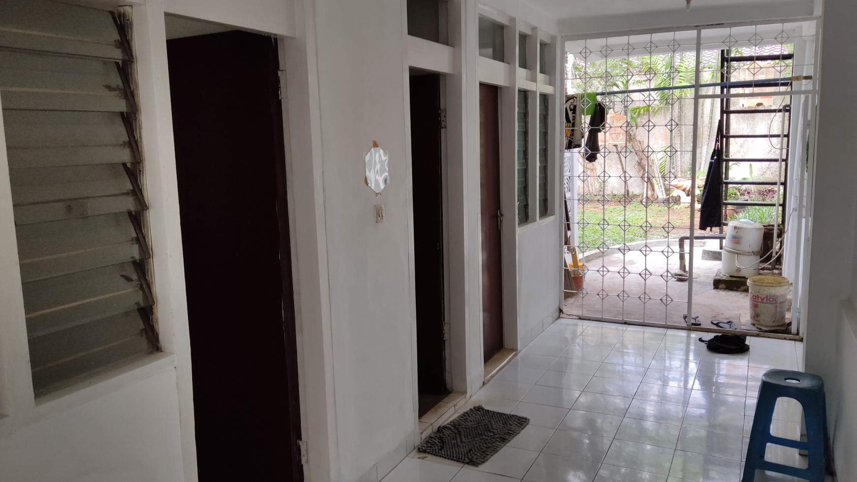 SEWA RUMAH KEMANG ( BISA BUAT KANTOR )