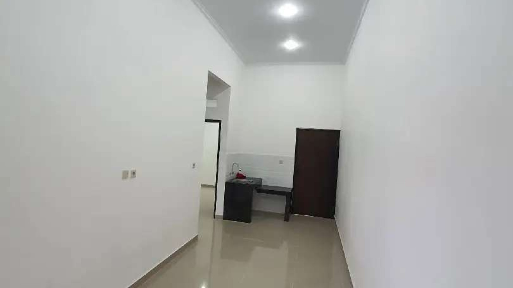 Hot Price Harga Terbaik. Rumah minimalis modern Bumi Puspitek Asri, BSD