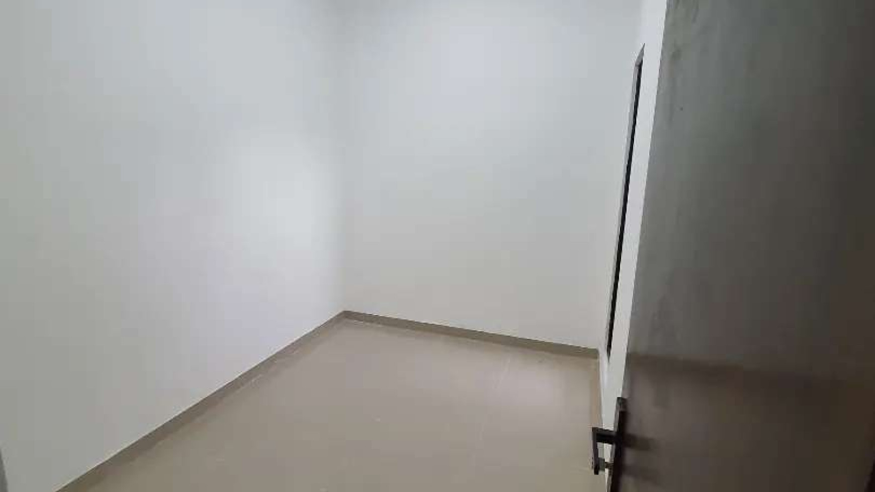 Hot Price Harga Terbaik. Rumah minimalis modern Bumi Puspitek Asri, BSD