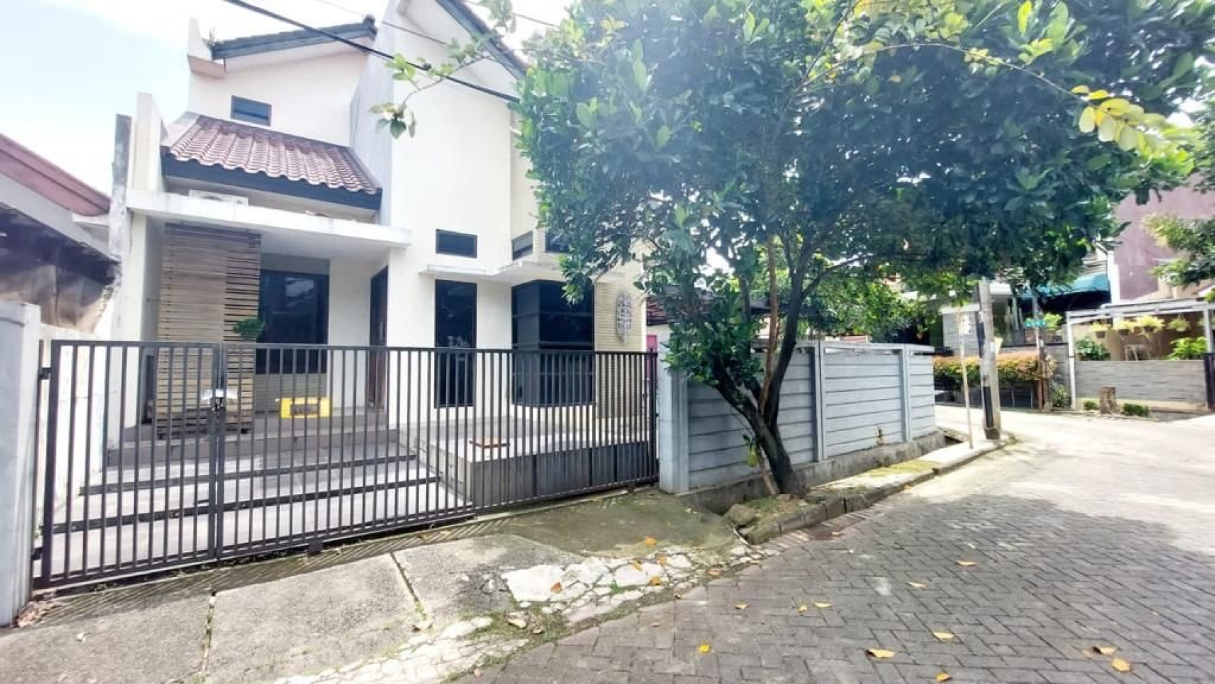 Rumah lokasi di Hook, di Bintaro