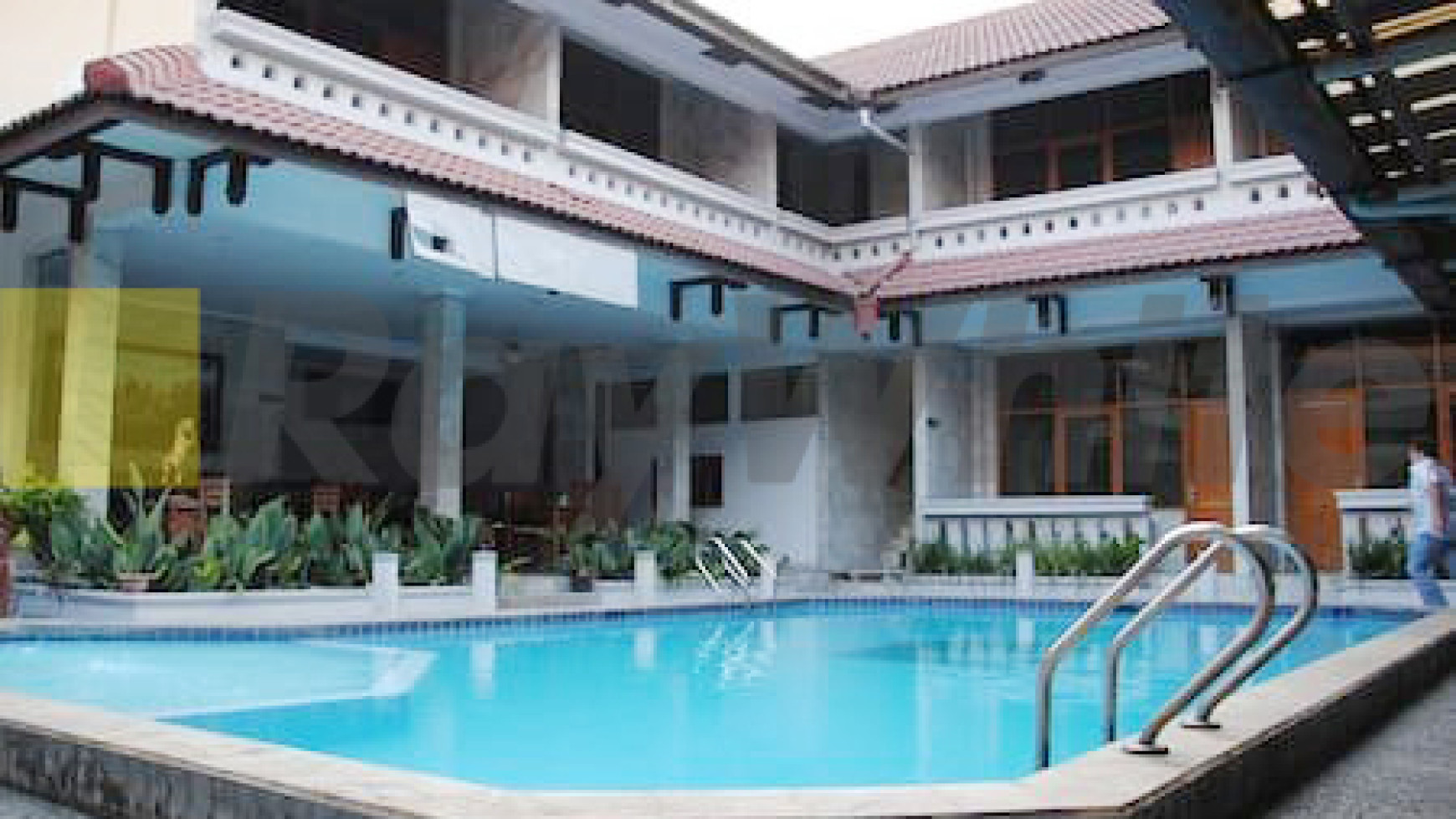 HOTEL/PENGINAPAN DI PANDEGA MARTA, DEKAT UGM, HARTONO MALL, DLL