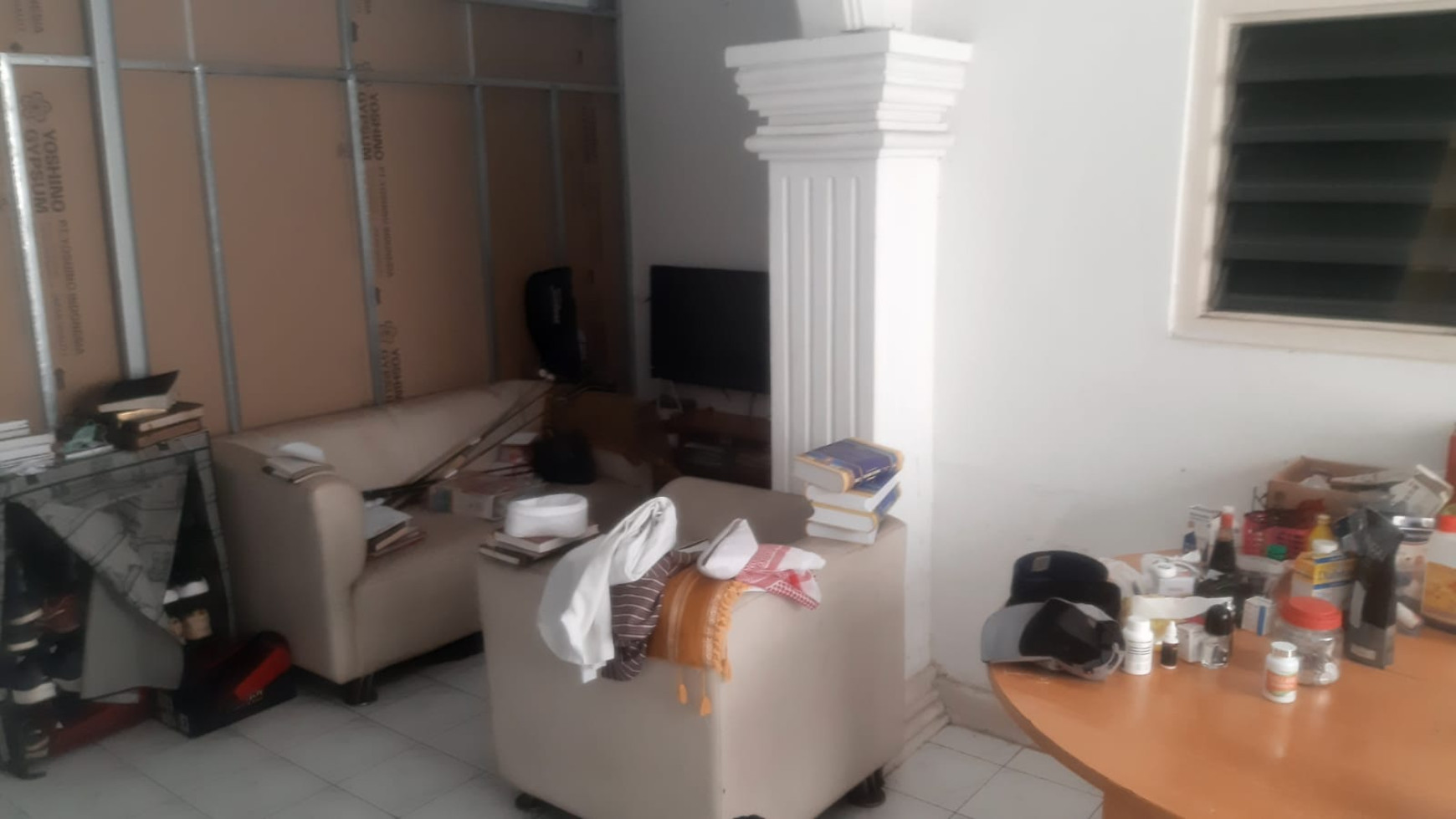 Rumah Hitung Tanah dan Lokasi Strategis @Tanah Abang, Jakarta Pusat