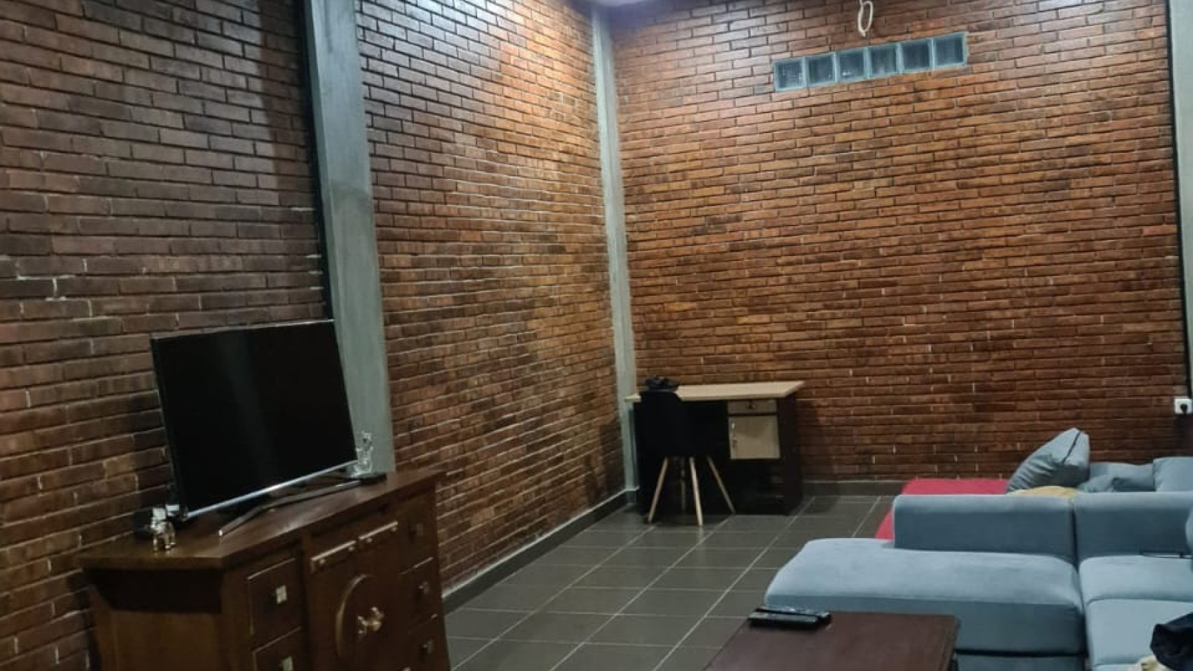 Rumah Cocok Untuk Guest House / Kost Di Jl Prapanca Mantrijeron Jogja