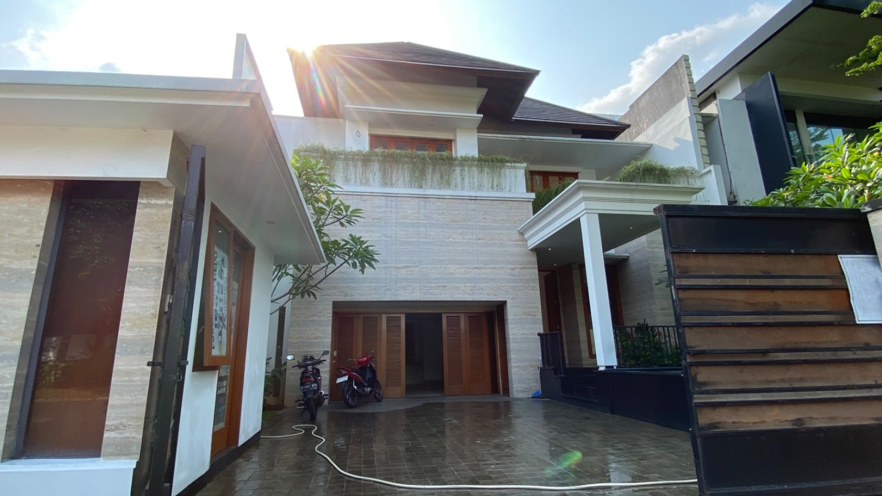 Rumah Mewah Termurah DI Pondok Indah