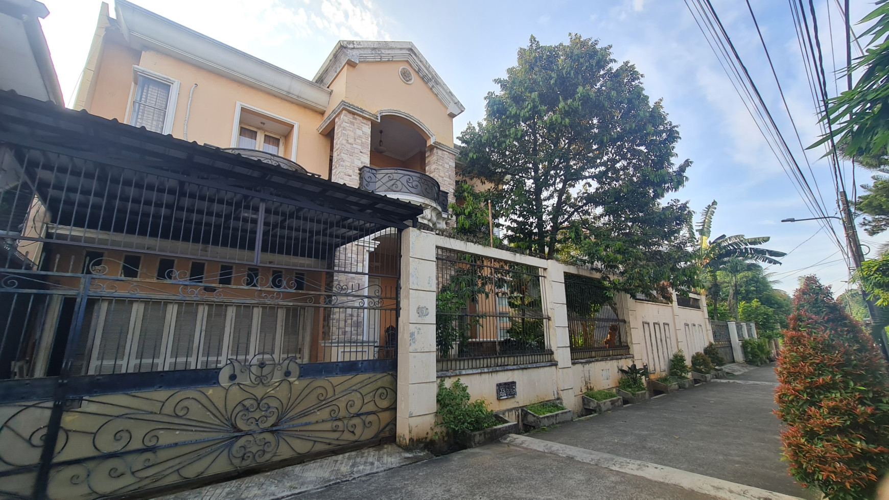 Dijual Rumah Shangrila Indah,Petukangan 