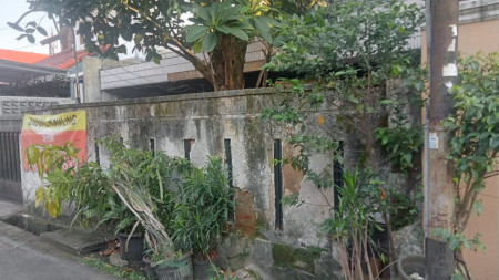 Dijual Rumah Hitung Tanah Kebayoran Baru 