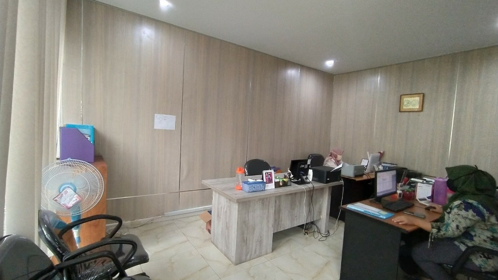 GEDUNG DIJUAL JALAN CIPUTAT RAYA JAKARTA SELATAN