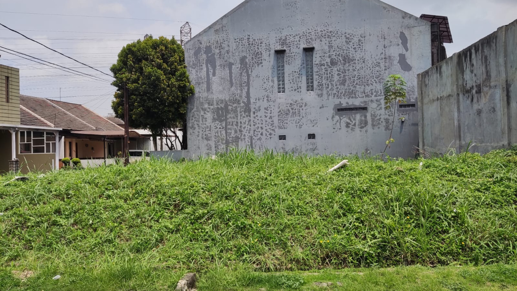 Tanah Kavling siap bangun di Sayap Soekarno Hatta!