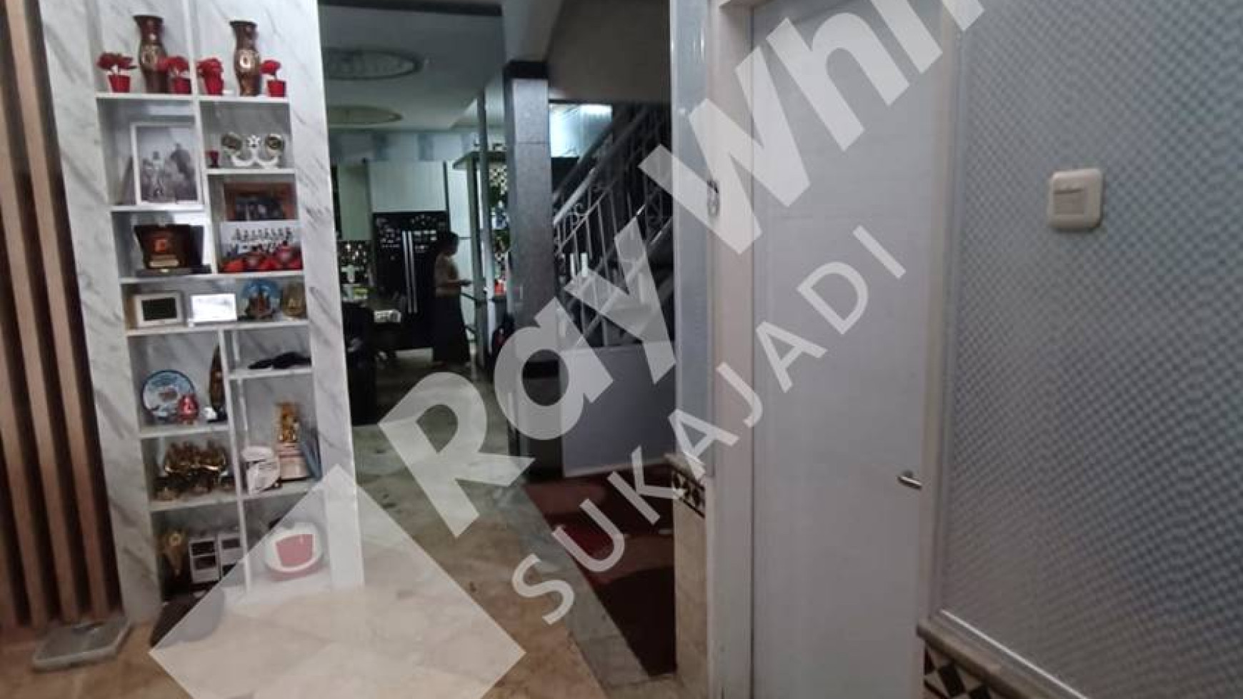 â–¶ï¸ FOR SALE  RUMAH TINGGAL  3 Lantai Di KOTA BARU PARAHYANGAN