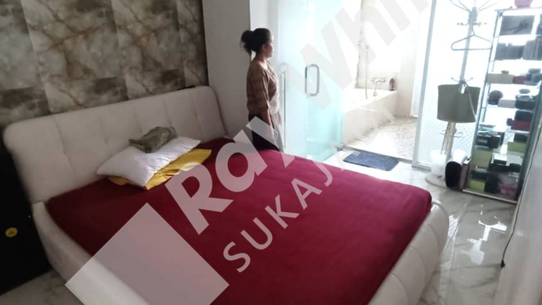 â–¶ï¸ FOR SALE  RUMAH TINGGAL  3 Lantai Di KOTA BARU PARAHYANGAN