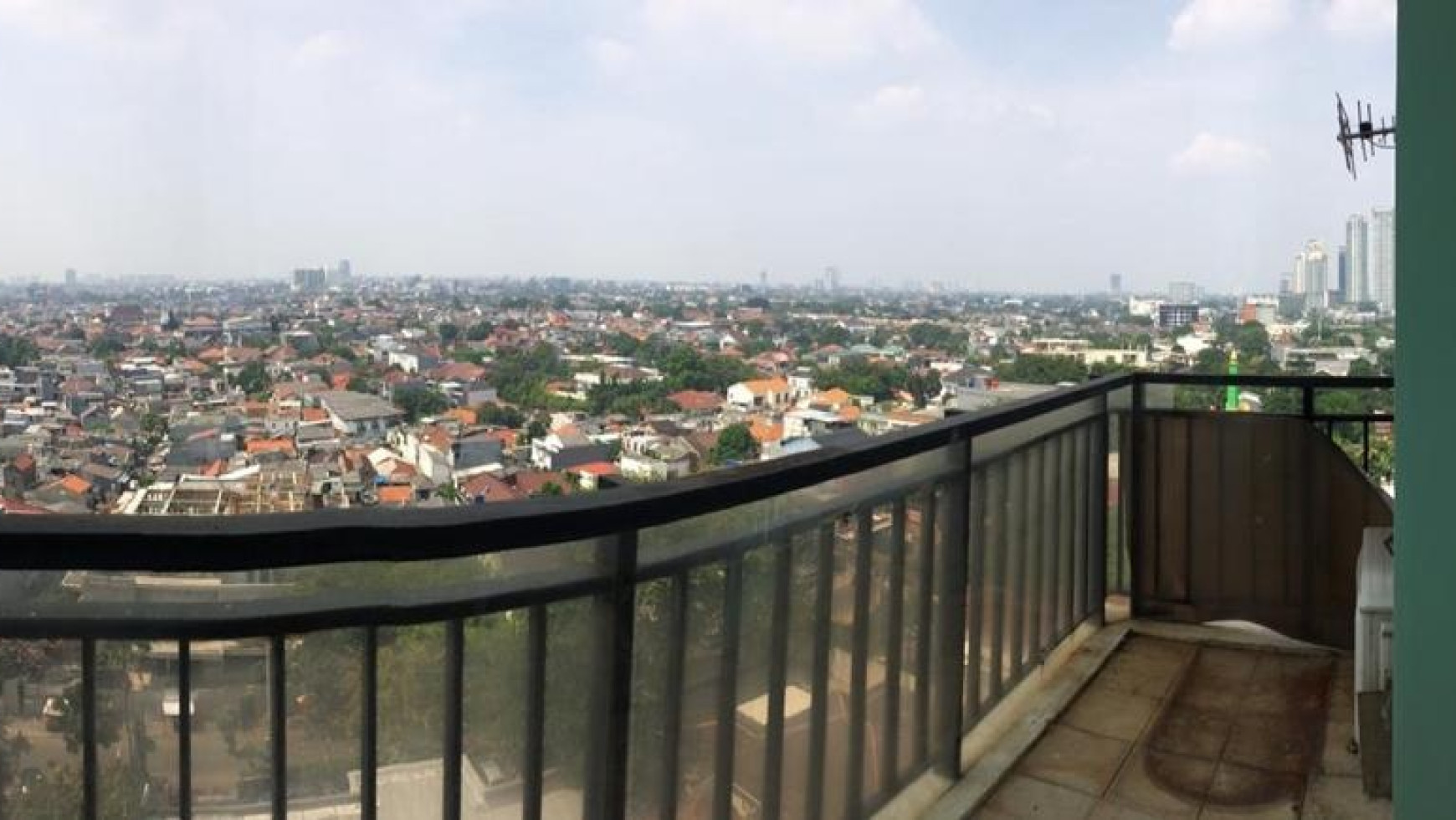 DIJUAL APARTMENT MARBELA KEMANG