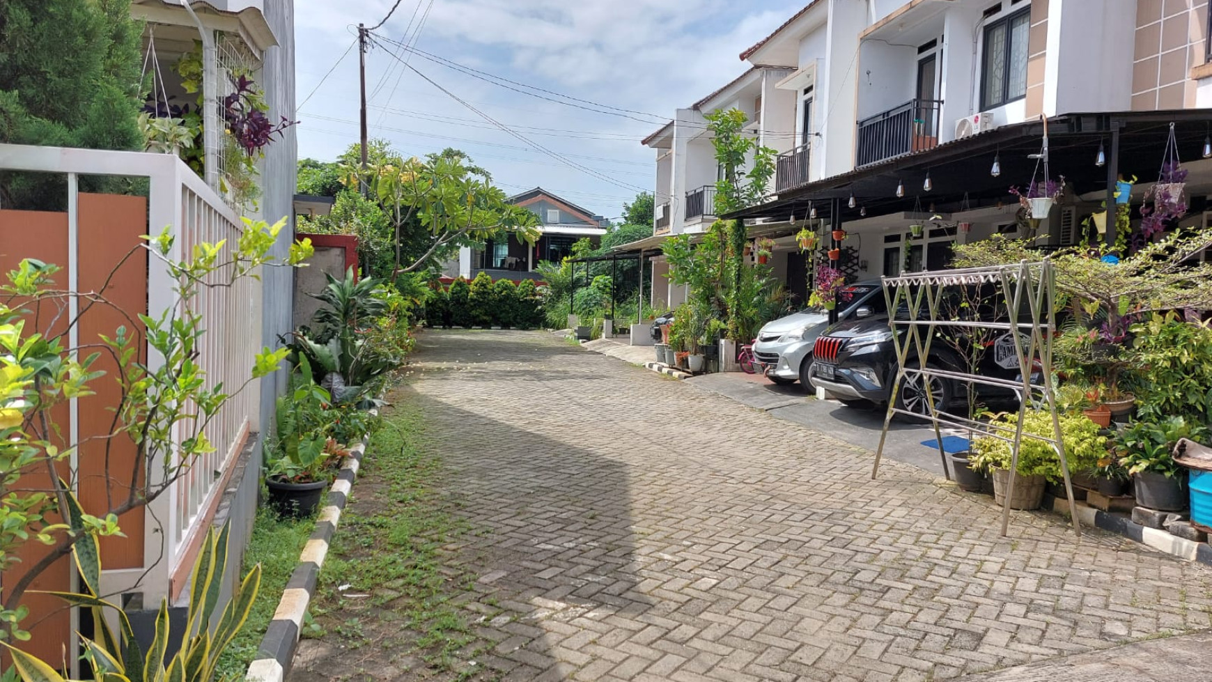 Rumah Minimalis Siap Huni dalam Cluster @Pratama Paradise, Jombang