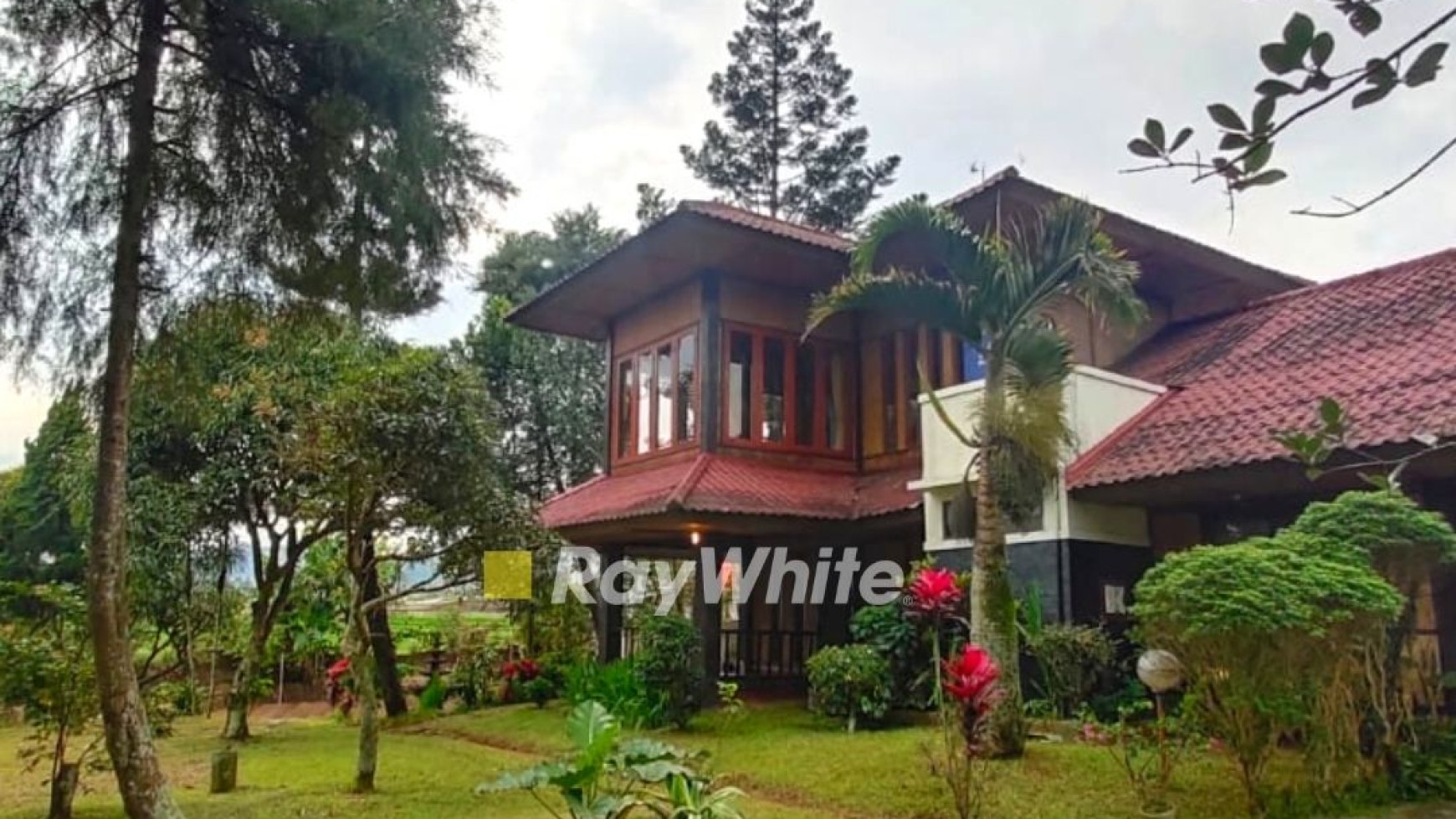 Villa Cantik Dengan View Sangat Indah Di Cianjur Puncak