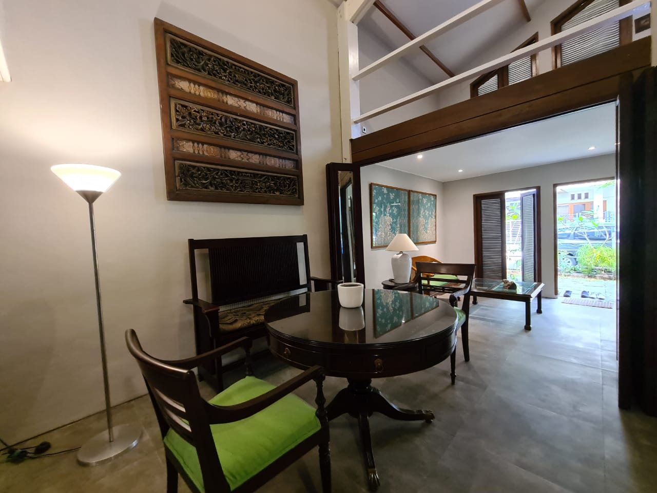 Rumah Modern Super Asri Wilayah Prime di Pondok Indah